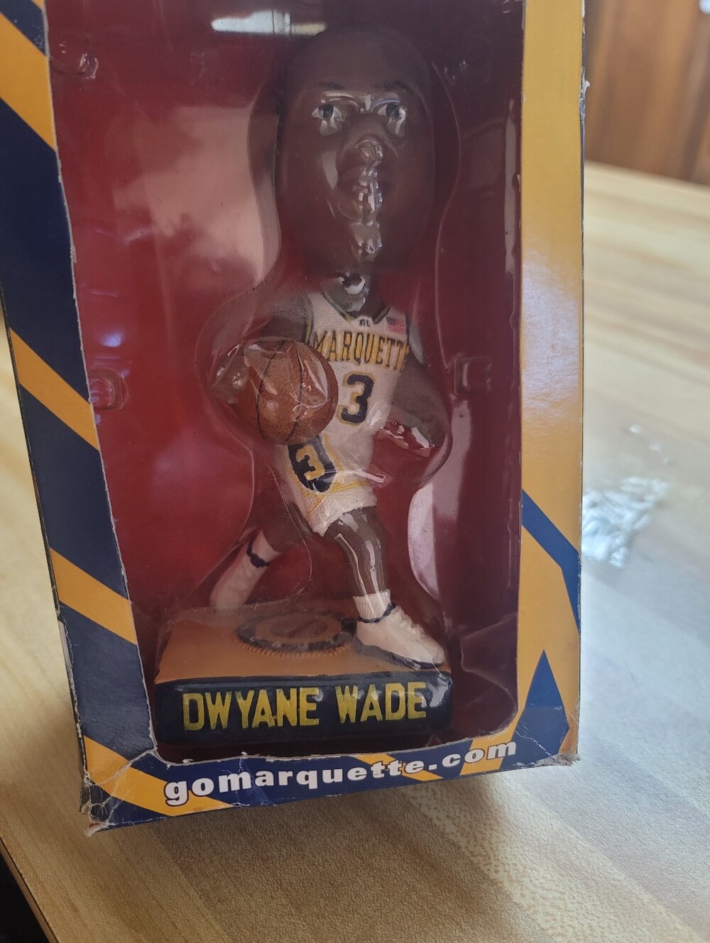 Dwyane Wade Basketball Bobblehead - Gold/Blue